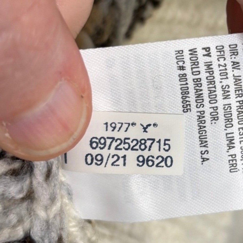 American Eagle Fair Isle Cardigan Sweater Womens M Nordic Cabin Grandpa Core - Picture 6 of 6